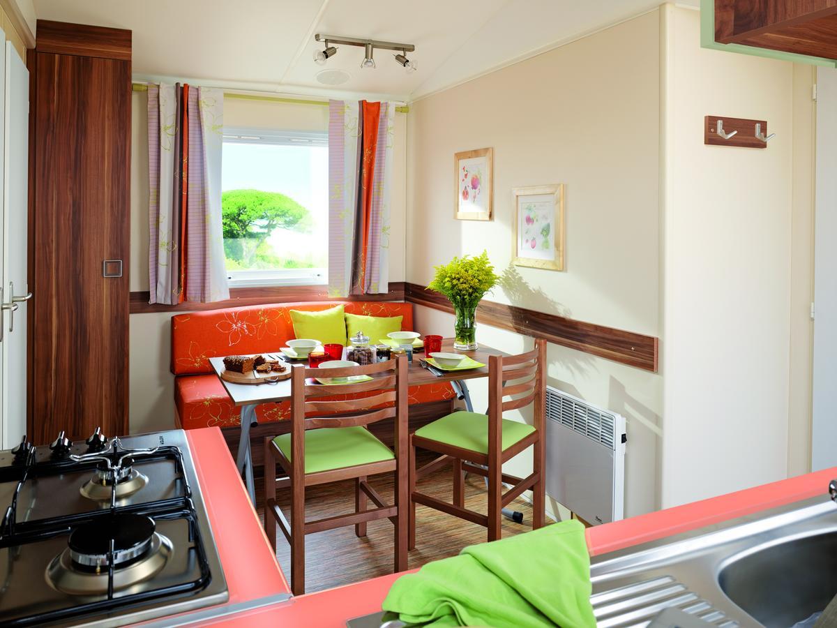 Camping Resort Les Champs Blancs Агде Екстериор снимка
