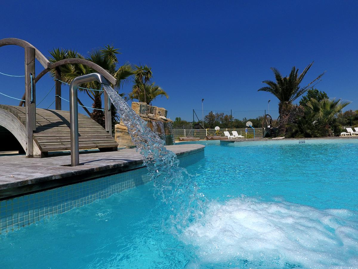 Camping Resort Les Champs Blancs Агде Екстериор снимка
